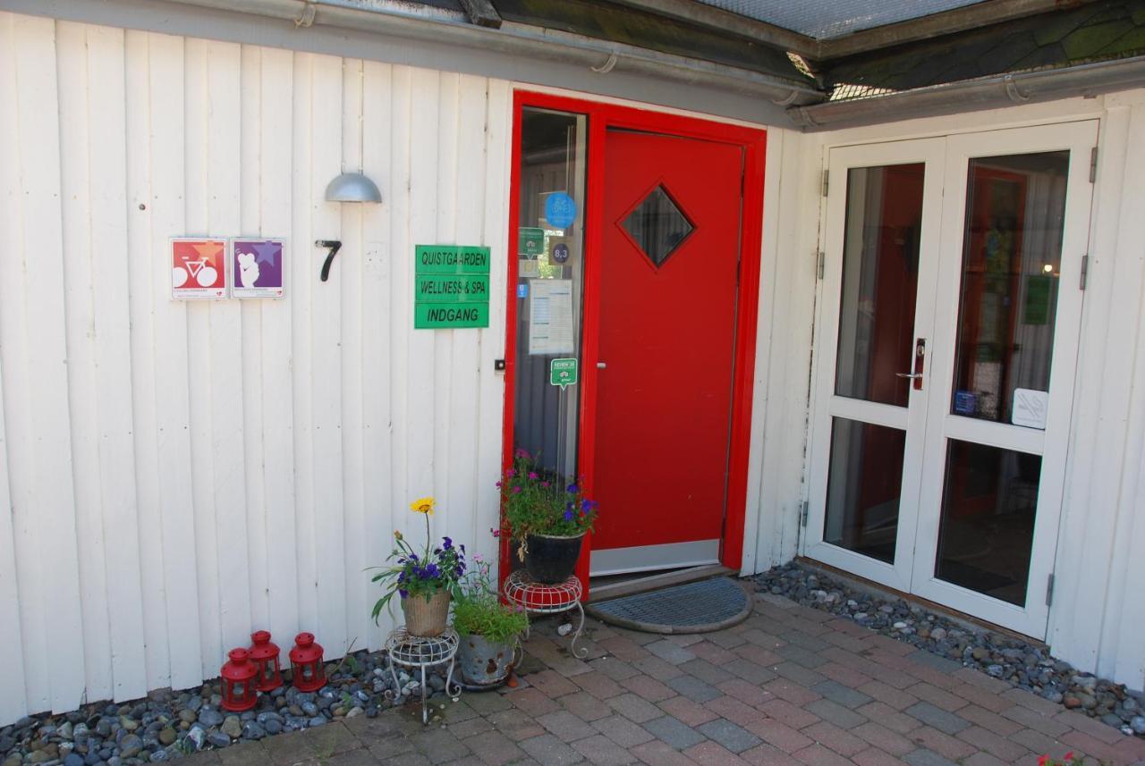 Quistgaarden Bed & Breakfast Spjellerup Eksteriør bilde