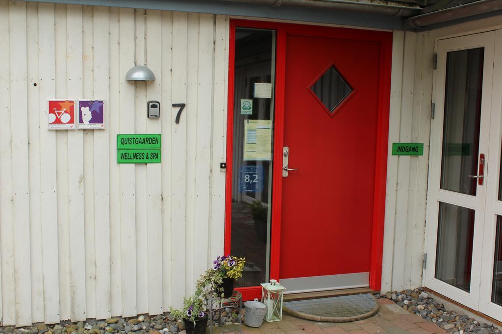 Quistgaarden Bed & Breakfast Spjellerup Eksteriør bilde
